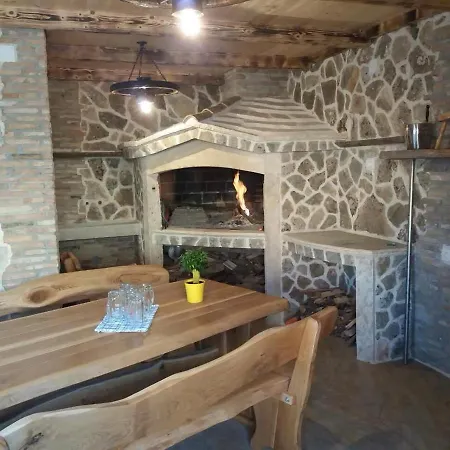 Appartamento Dalmatian With Tavern 2. *